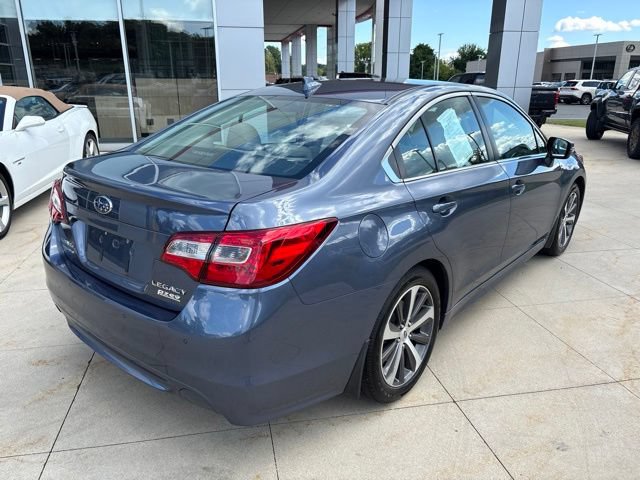 Used 2017 Subaru Legacy 2.5i Limited AWD/4WD image 7