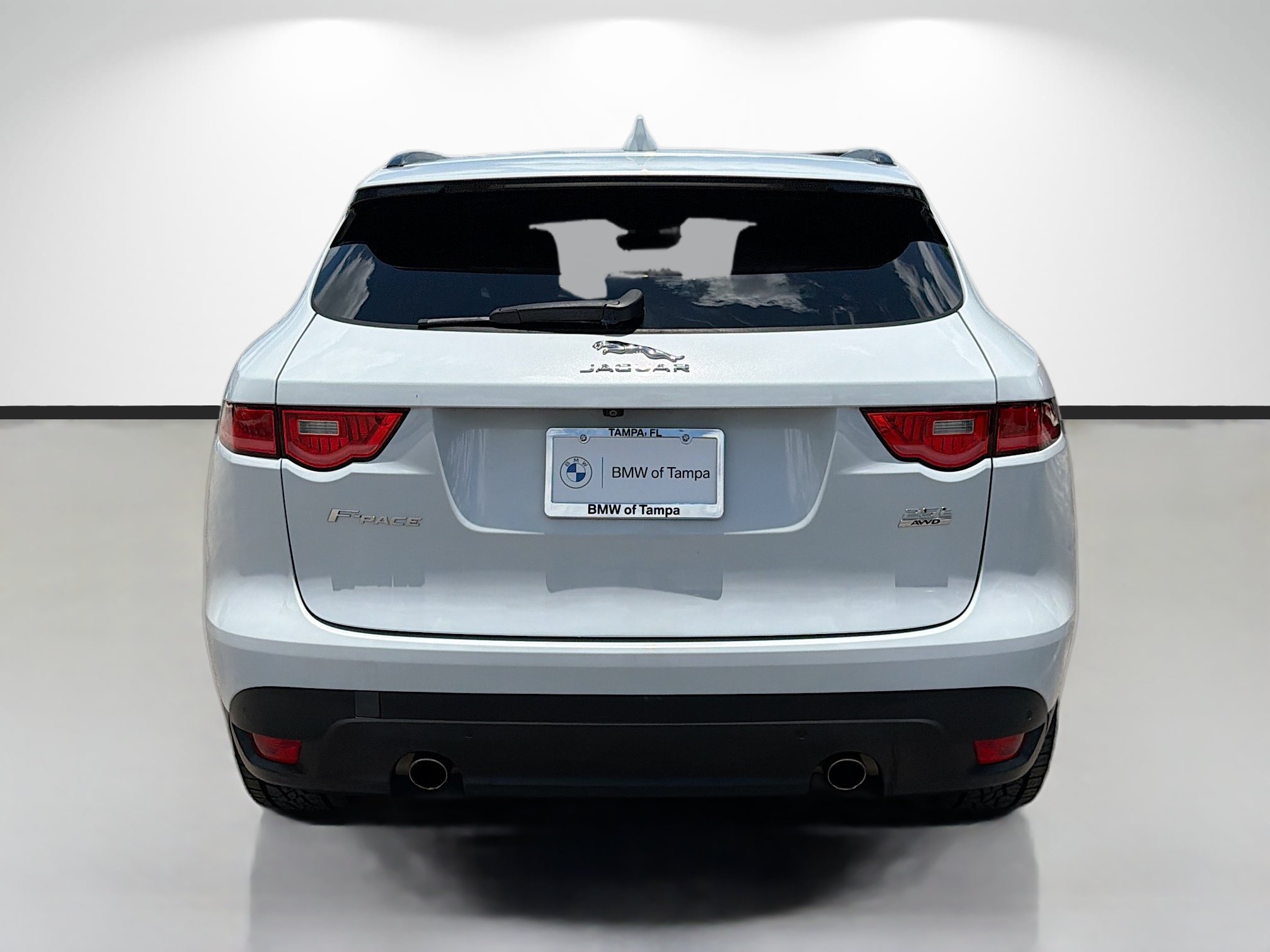 Used 2019 Jaguar F-PACE Premium AWD/4WD image 4