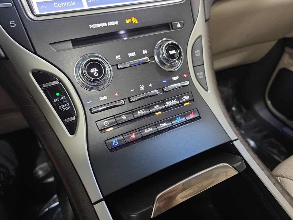 Used 2020 Lincoln Nautilus Reserve AWD/4WD image 24