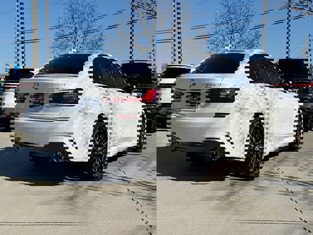 Used 2022 BMW 330e 330e iPerformance w/ M Sport Package image 8