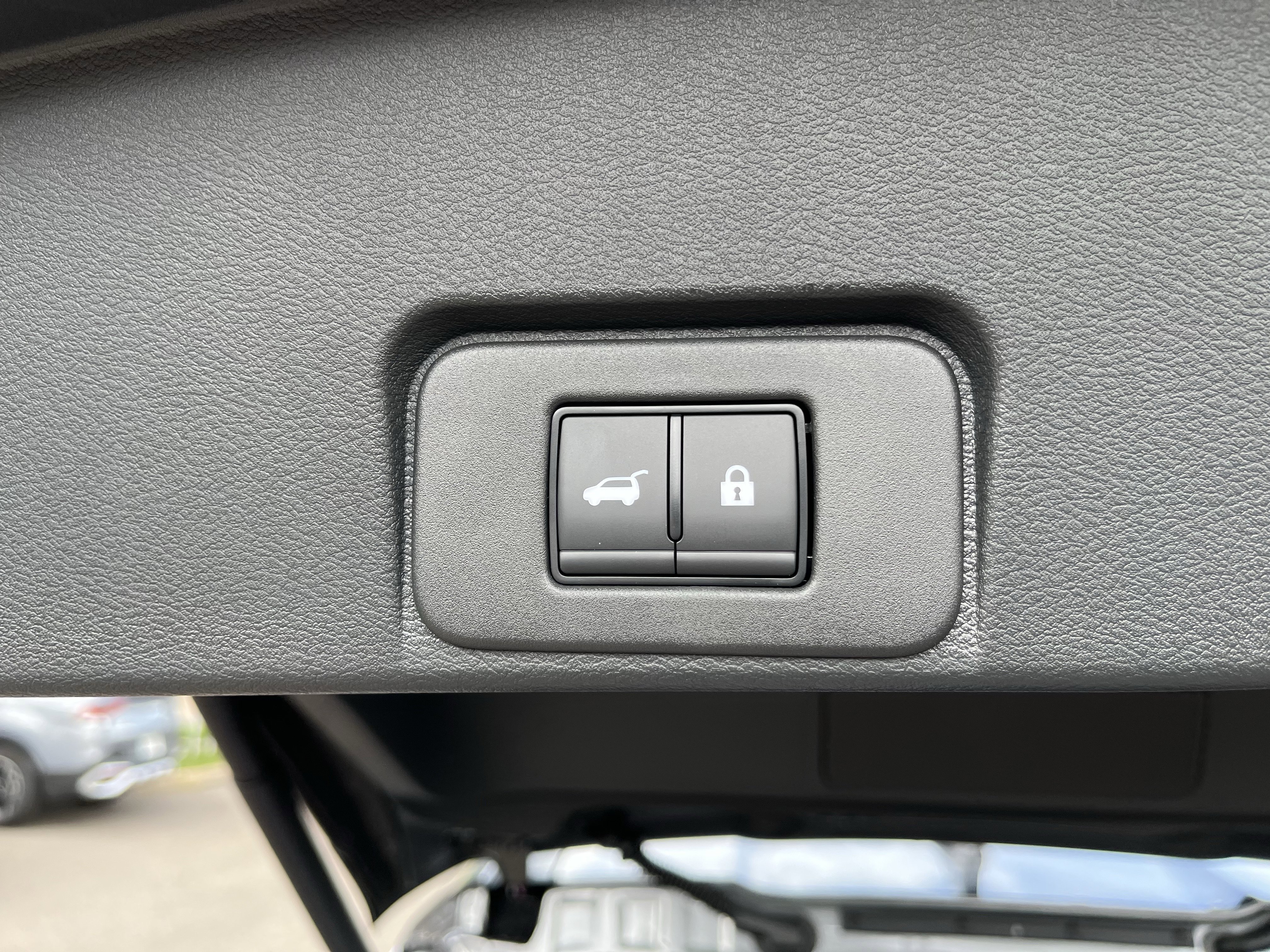 New 2026 Nissan Rogue Platinum image 29