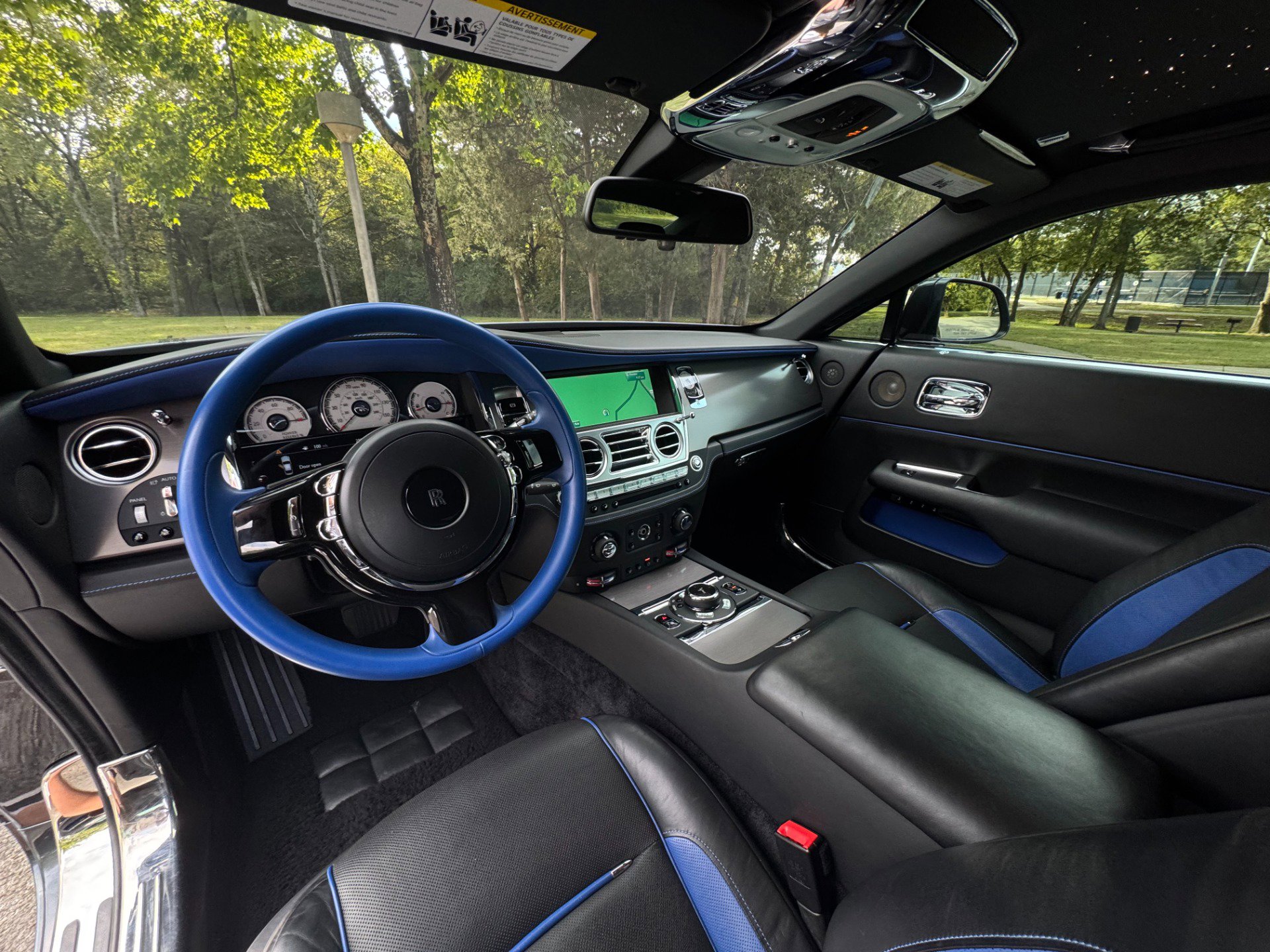 Used 2016 Rolls-Royce Wraith RWD image 12