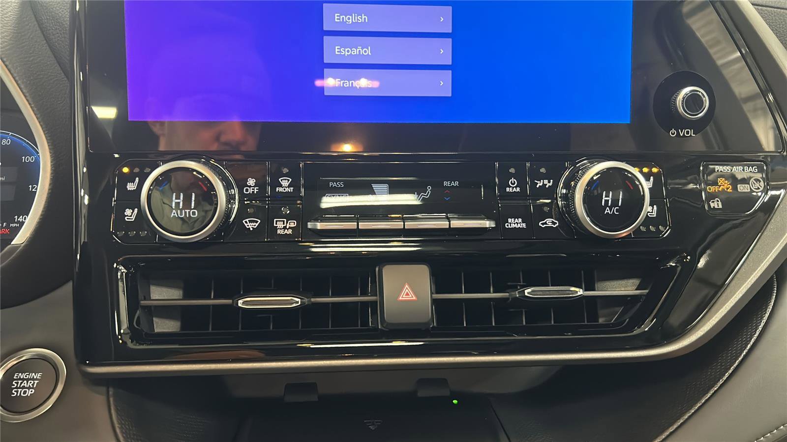 New 2026 Toyota Highlander Limited image 14