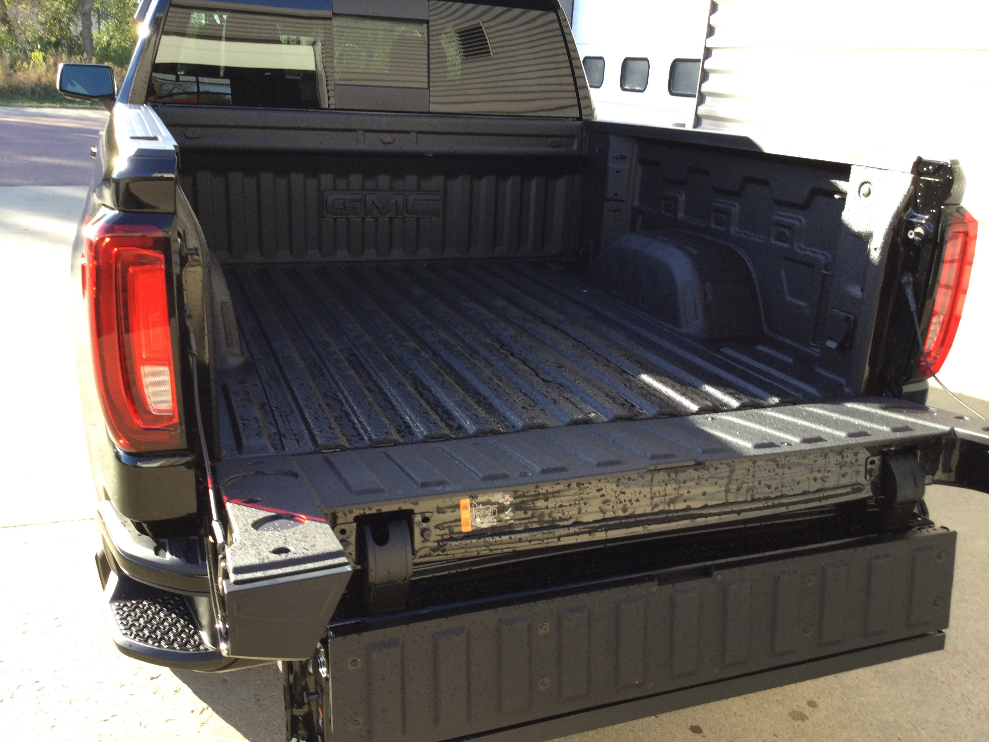 New 2026 GMC Sierra 1500 AT4 w/ AT4 Premium Package image 5