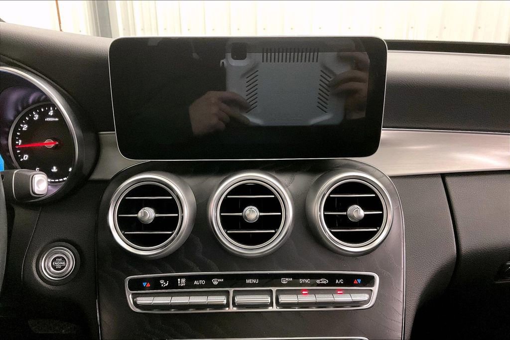 Used 2019 Mercedes-Benz C 300 4MATIC Sedan image 31