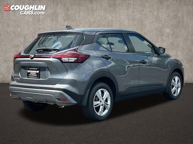 New 2025 Nissan Kicks Play S image 3