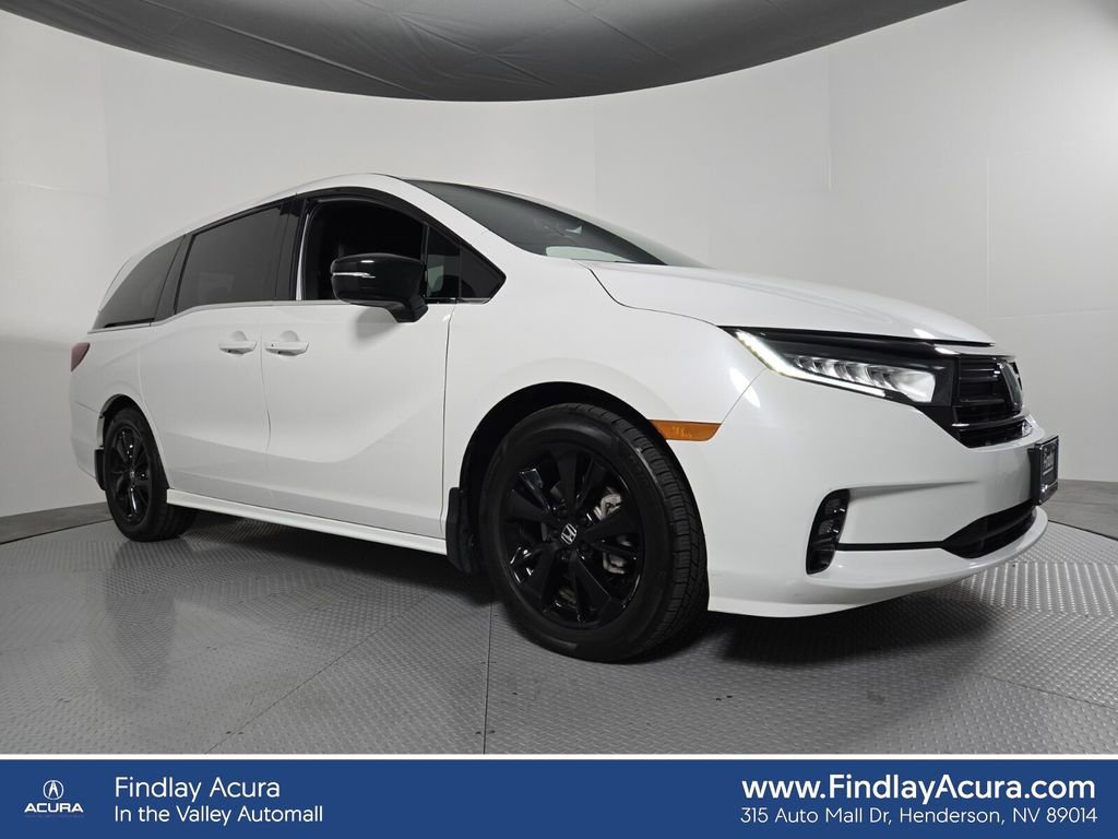 Used 2023 Honda Odyssey Sport image 1