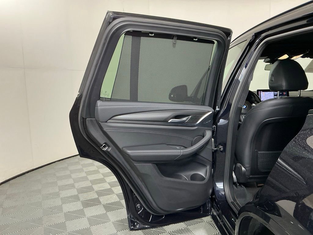 Used 2022 BMW X3 xDrive30i w/ M Sport Package 2 AWD/4WD image 9