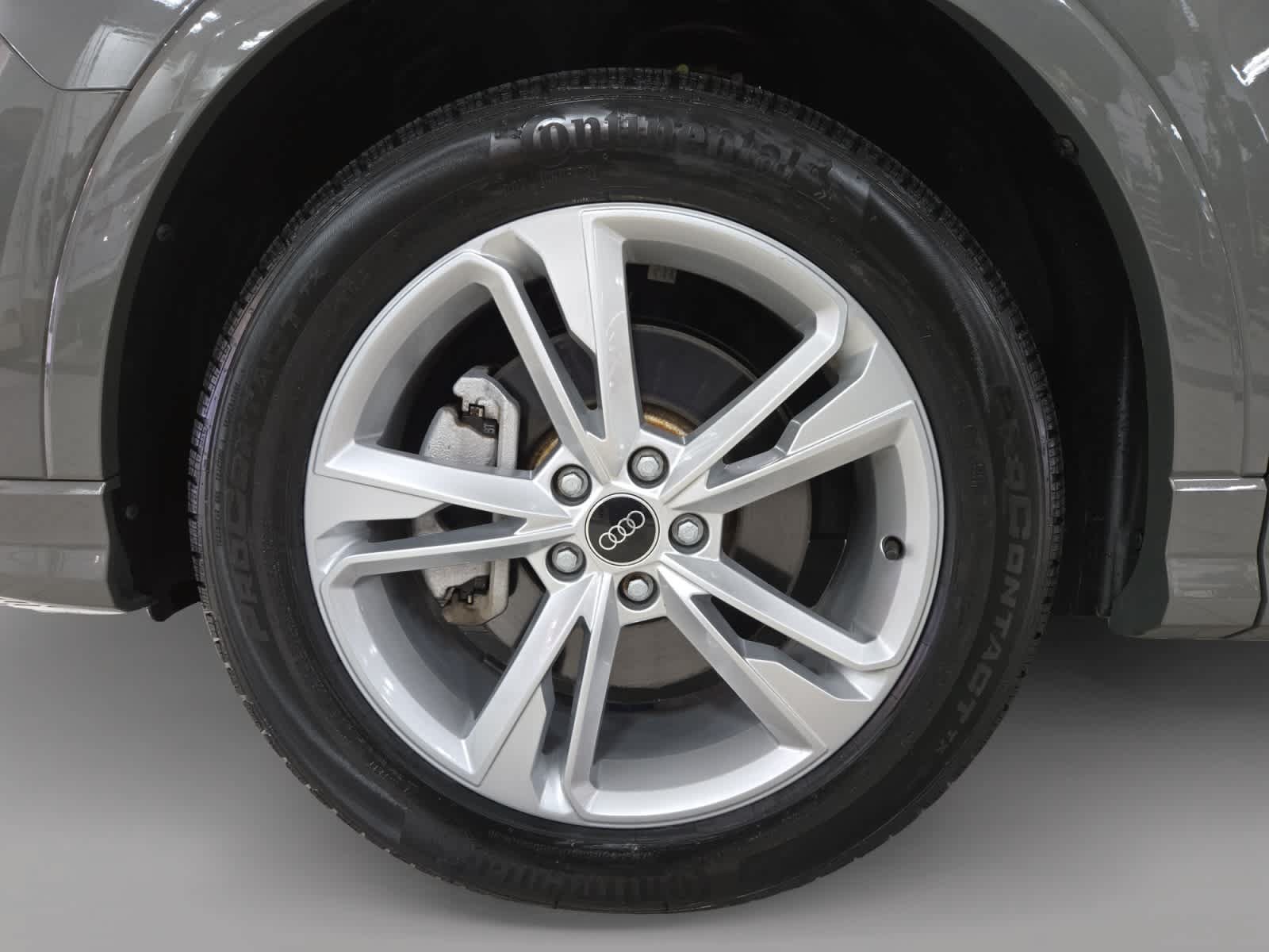 Used 2024 Audi Q3 2.0T Premium Plus AWD/4WD image 9