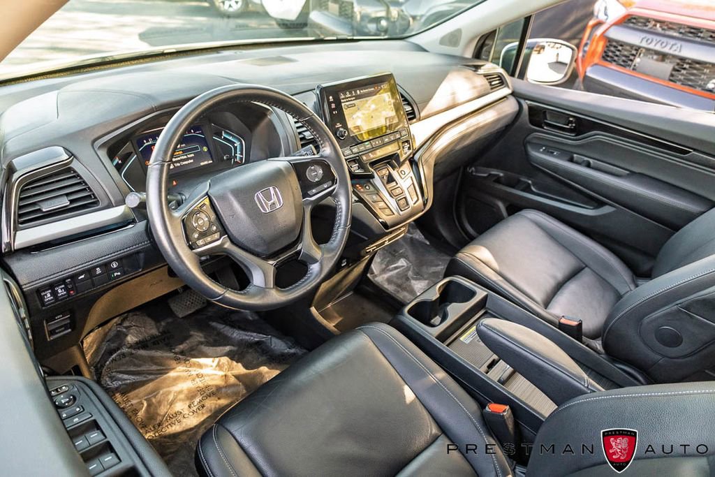Used 2023 Honda Odyssey Touring image 22