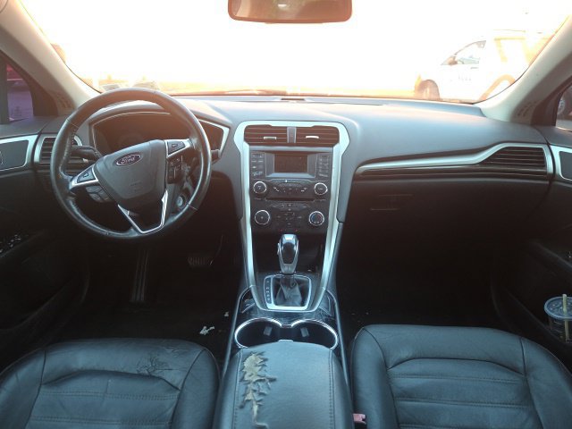 Used 2014 Ford Fusion SE w/ Equipment Group 202A FWD image 16