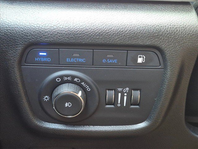 Used 2024 Jeep Grand Cherokee Limited 4xe AWD/4WD image 17
