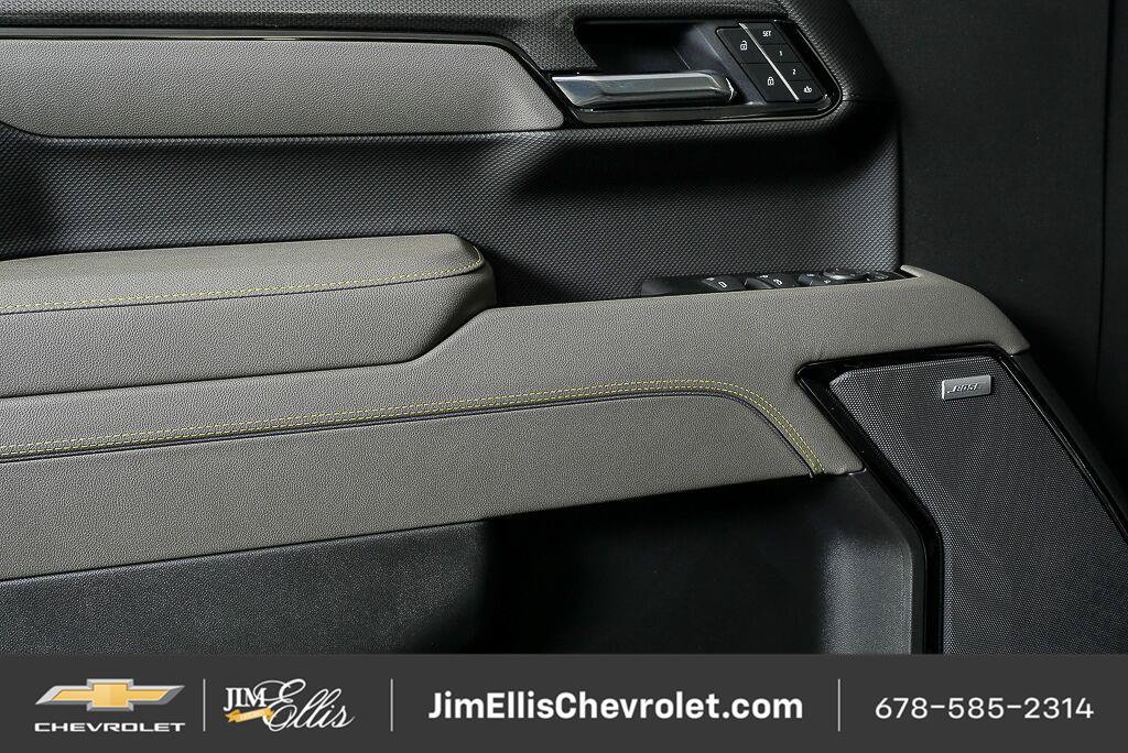 New 2026 Chevrolet Silverado 1500 ZR2 AWD/4WD image 8