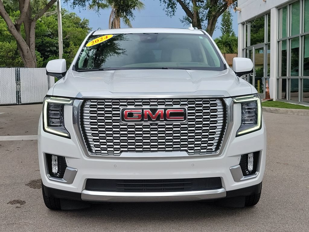 Certified 2024 GMC Yukon XL Denali w/ Denali Reserve Package AWD/4WD image 8