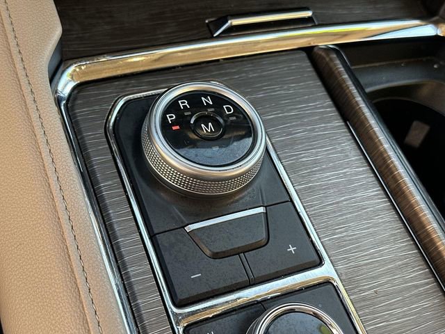 Used 2023 Ford Expedition Limited image 15