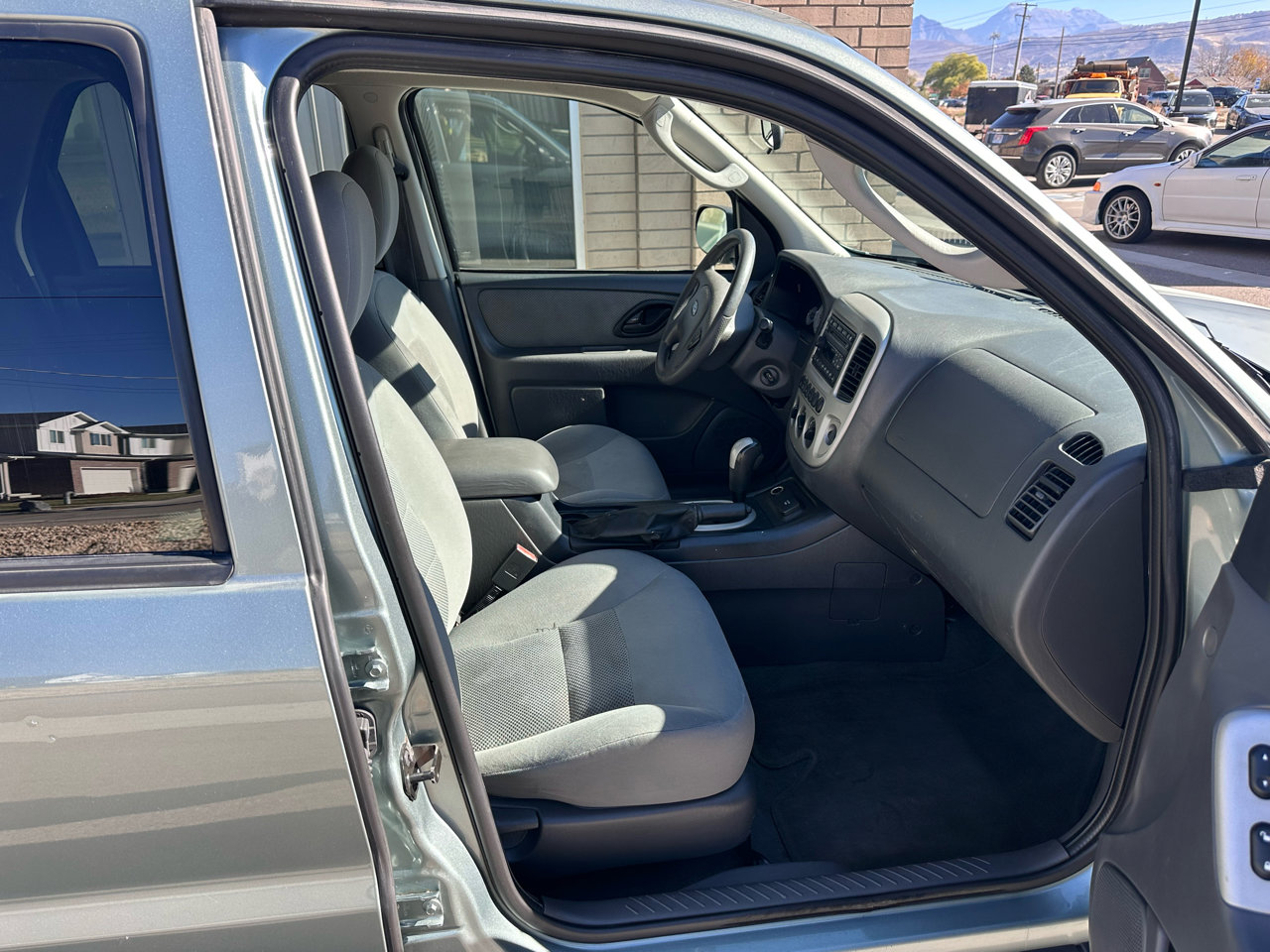 Used 2006 Ford Escape 4WD Hybrid image 17