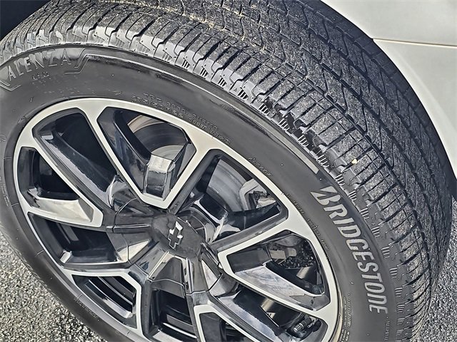 Used 2023 Chevrolet Tahoe RST image 13