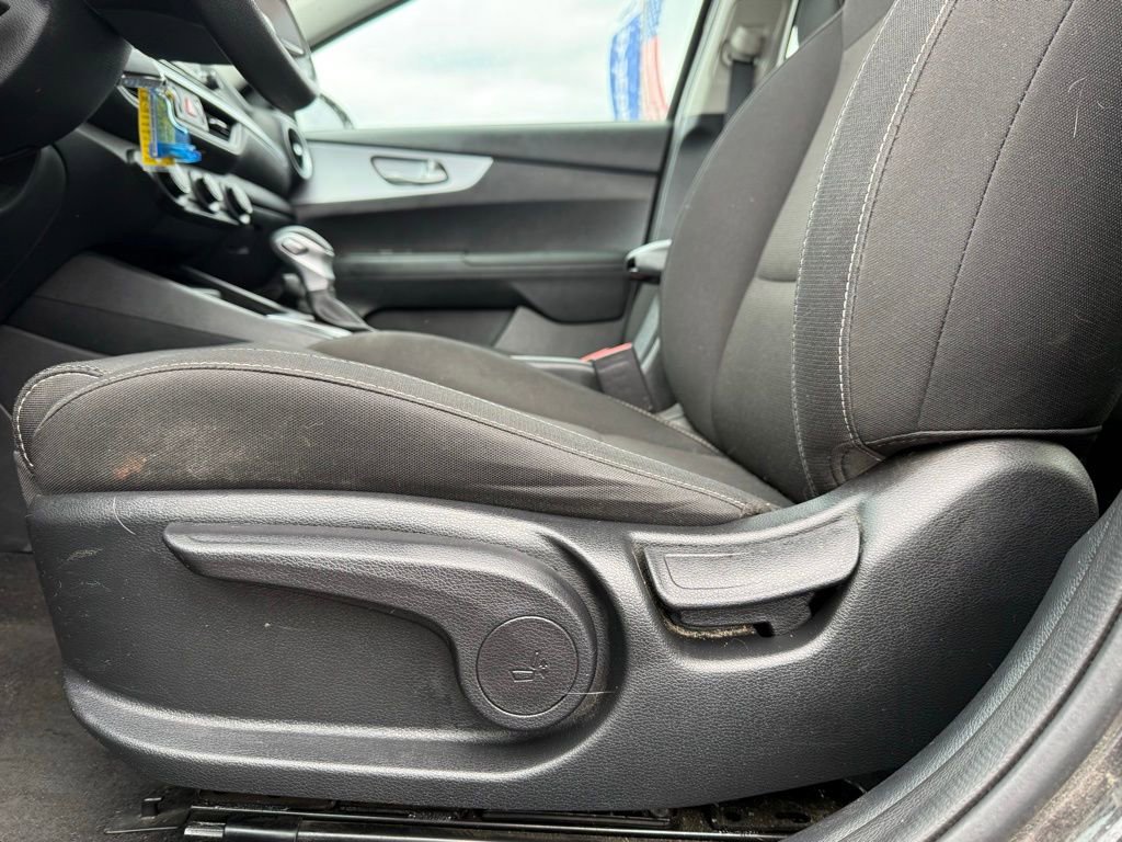Used 2024 Kia Forte LX image 10