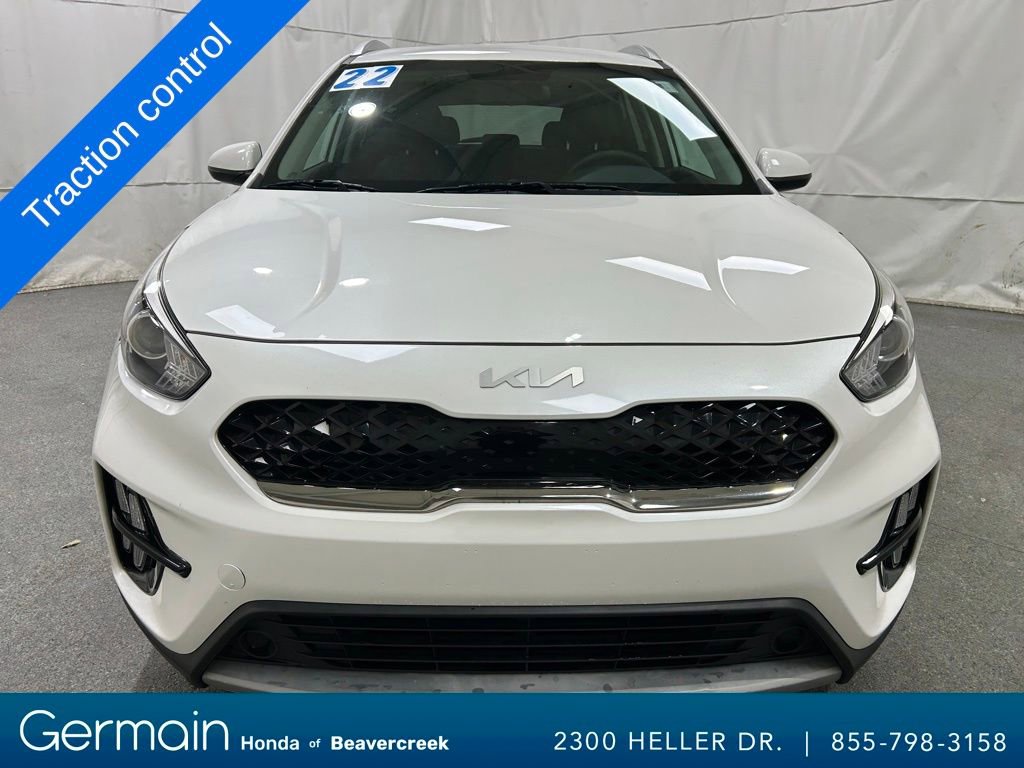 Used 2022 Kia Niro LX image 3