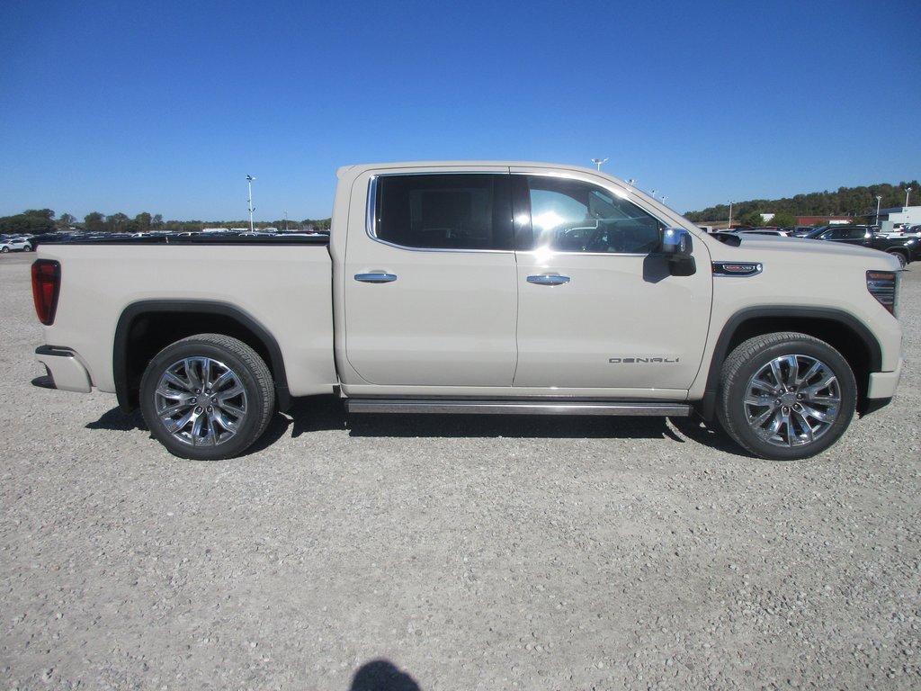New 2026 GMC Sierra 1500 Denali image 3