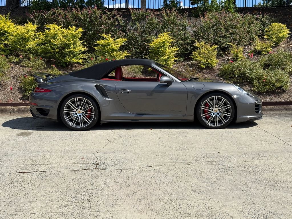 Used 2014 Porsche 911 Turbo image 3