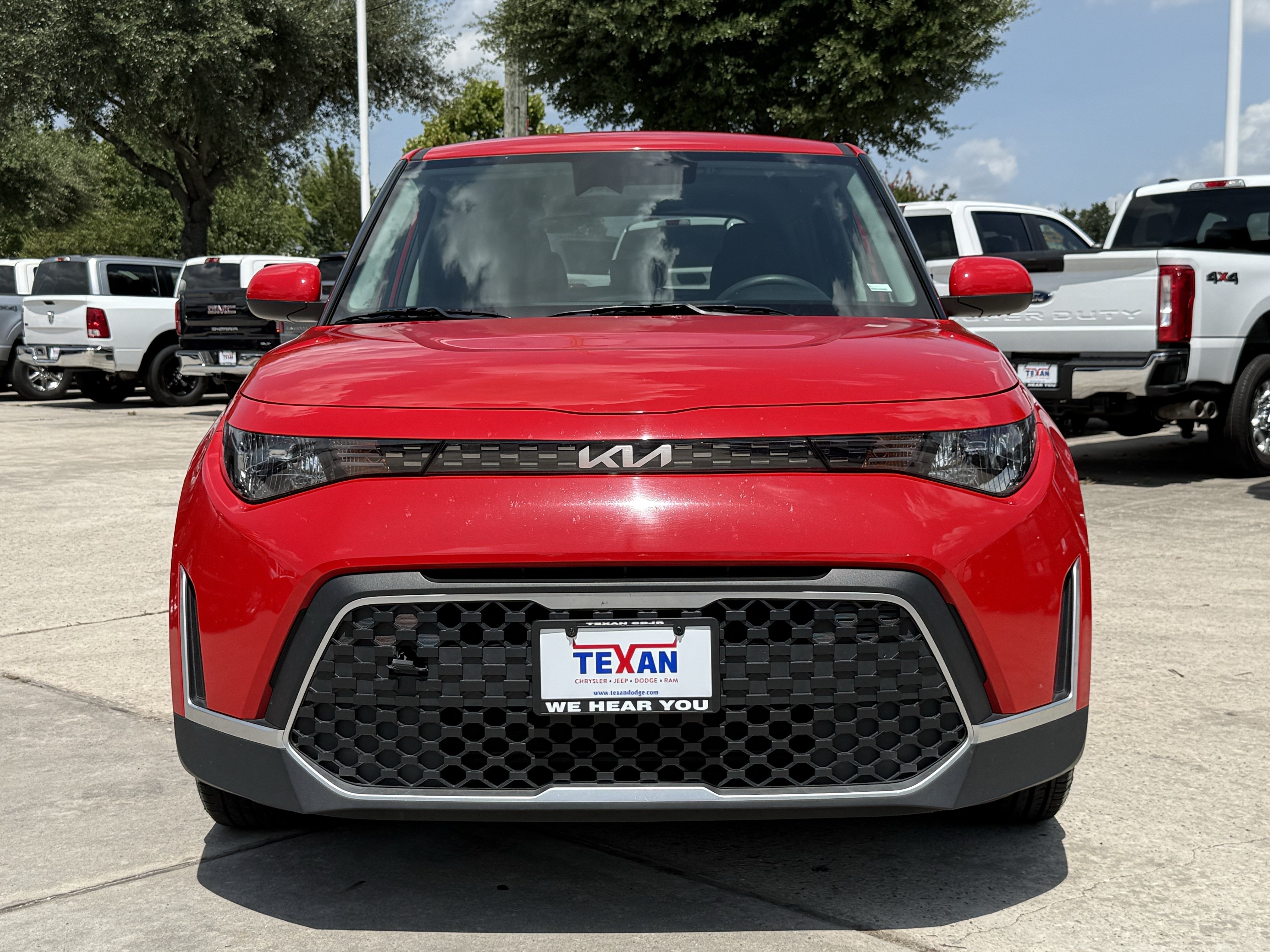 Used 2024 Kia Soul LX w/ Option Group 015 FWD image 10