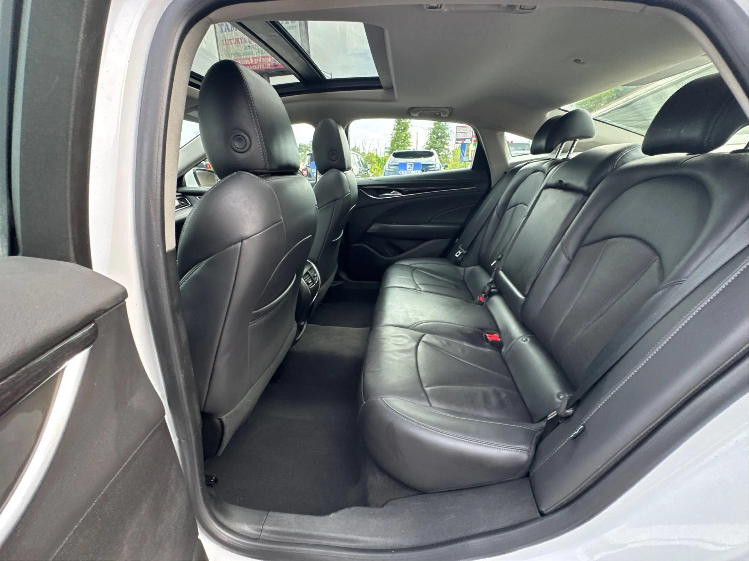 Used 2019 Buick LaCrosse Essence w/ Sun and Shade Package AWD/4WD image 12