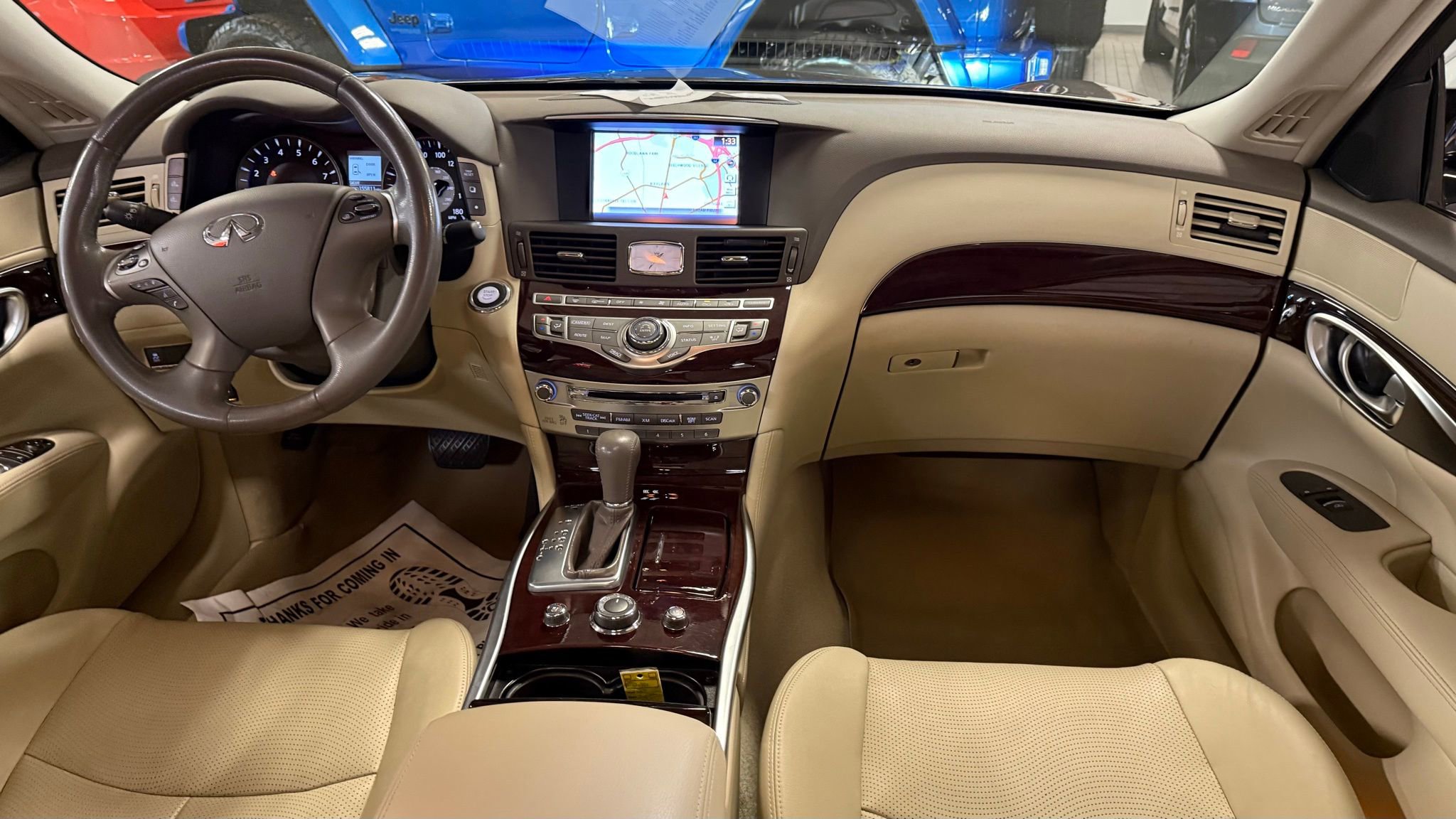 Used 2016 INFINITI Q70 L 3.7 image 26