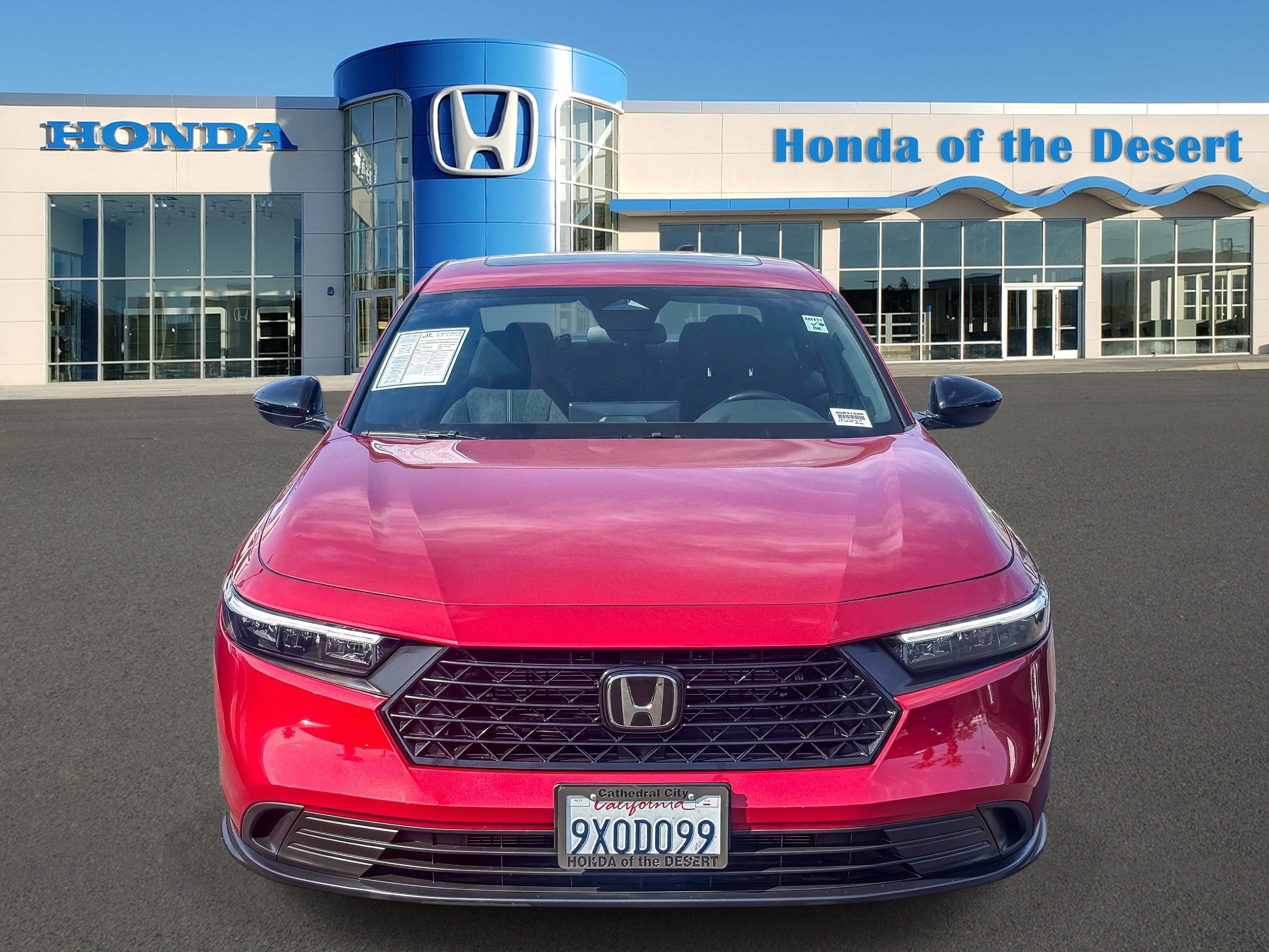 Used 2025 Honda Accord Sport image 2