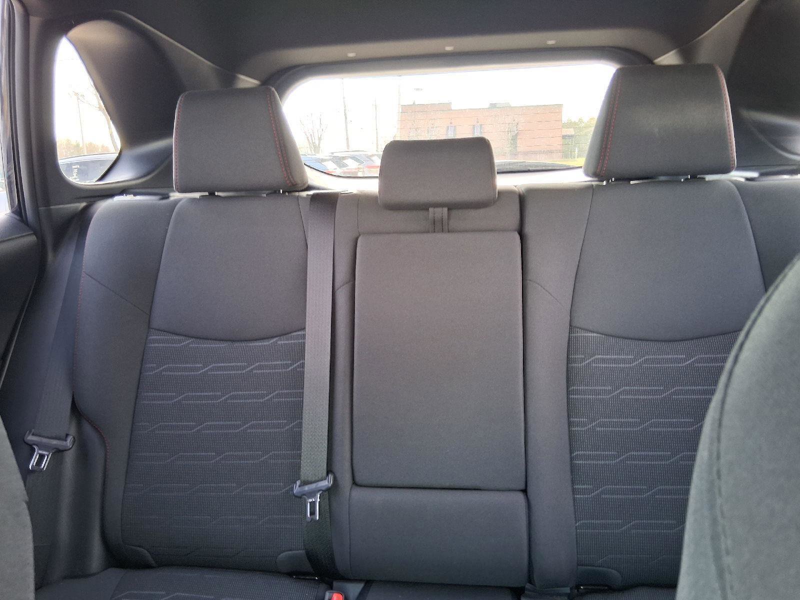 Used 2021 Toyota RAV4 SE w/ Weather & Moonroof Package image 22