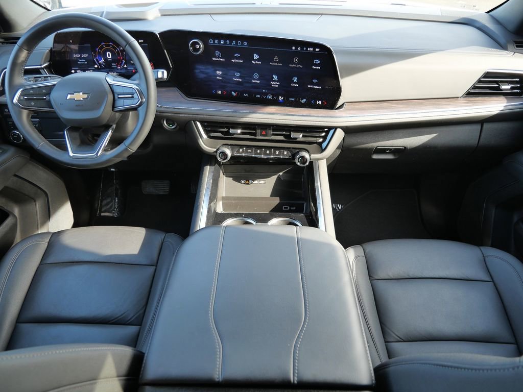 Used 2025 Chevrolet Tahoe LT image 32