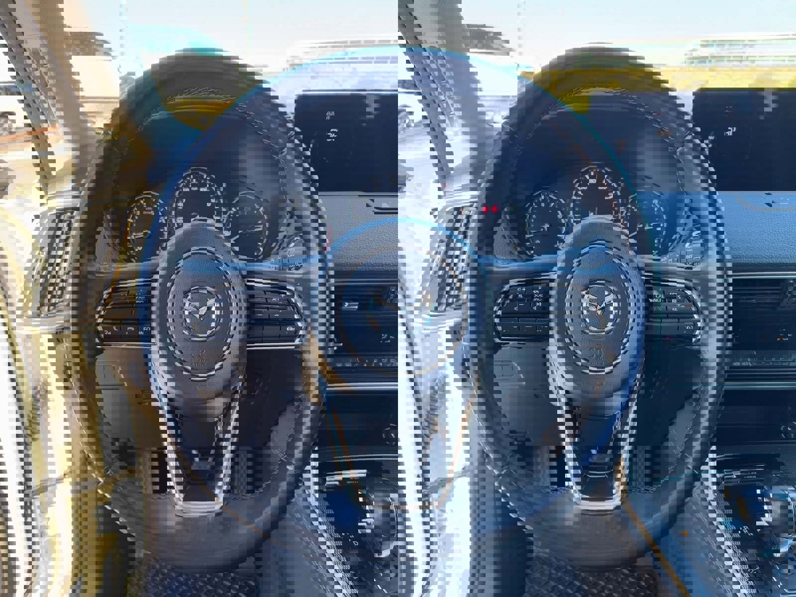 Used 2025 MAZDA CX-70 3.3 Turbo w/ Preferred Package image 20