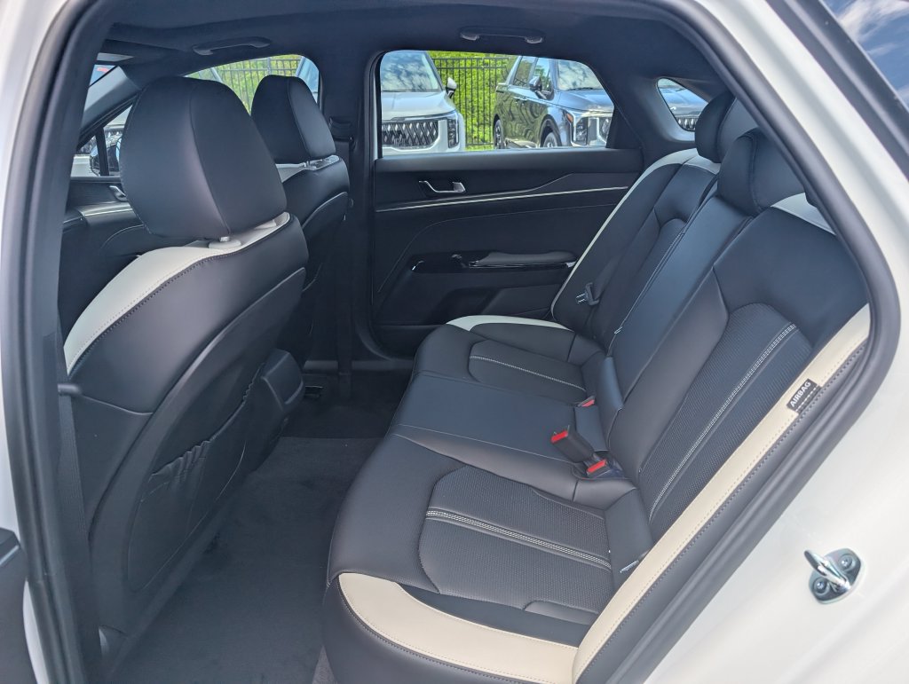 New 2026 Kia K5 GT-Line w/ GT-Line Premium Package AWD/4WD image 9