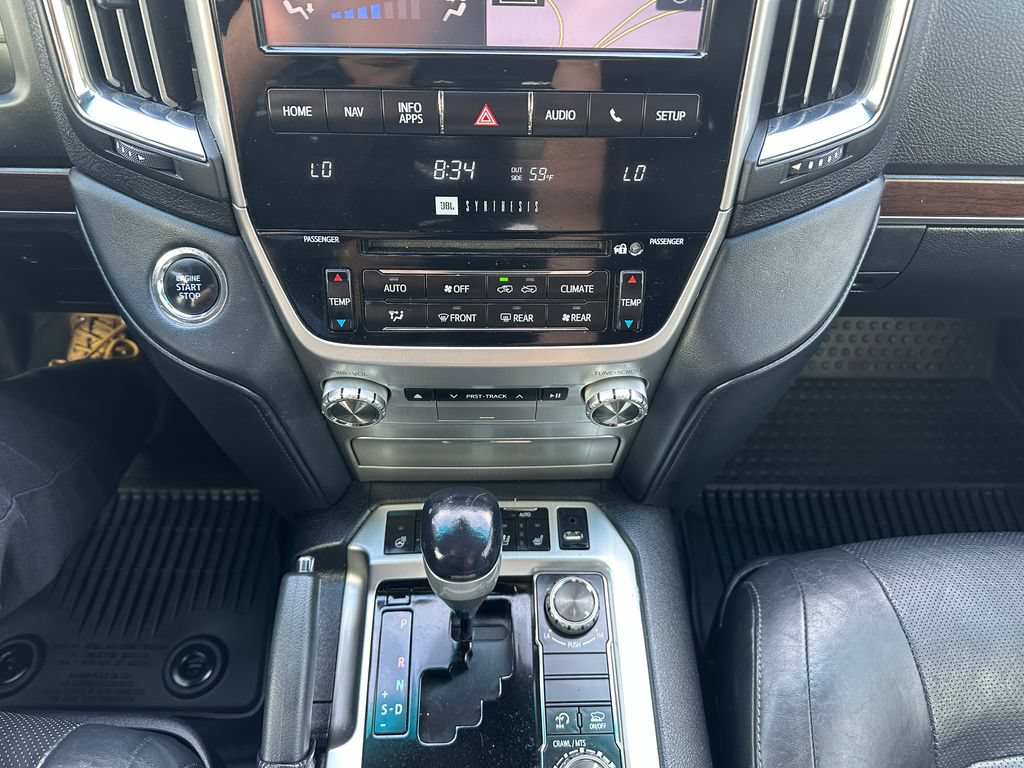 Used 2016 Toyota Land Cruiser AWD/4WD image 17