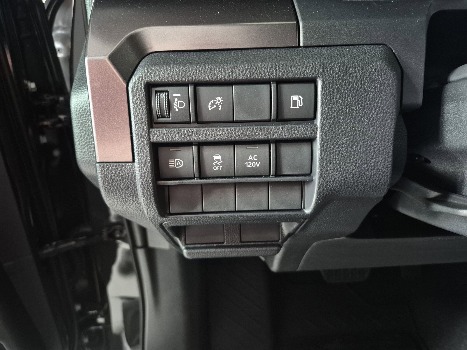 New 2026 Toyota 4Runner 4WD image 17
