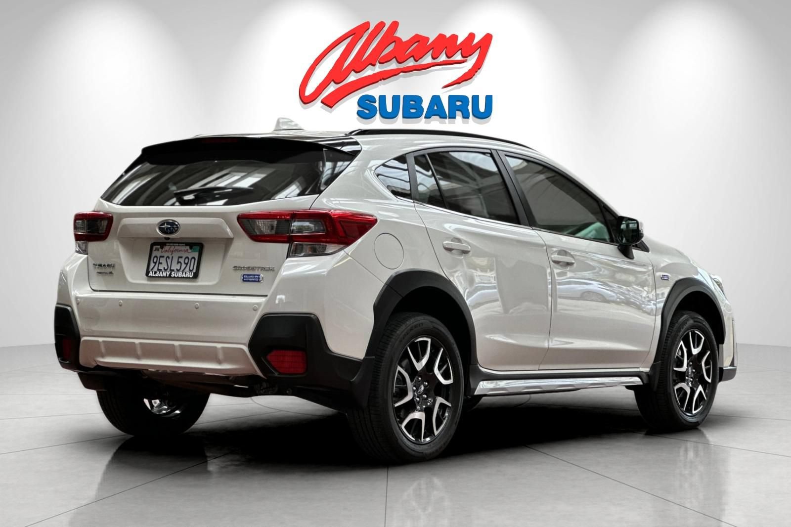 Used 2023 Subaru Crosstrek Hybrid AWD/4WD image 4