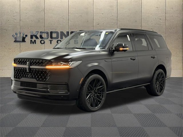 New 2025 Lincoln Navigator Black Label image 2