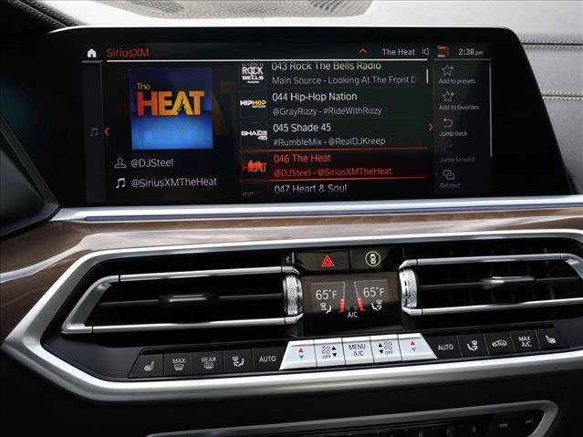 Used 2023 BMW X5 xDrive40i w/ Premium Package AWD/4WD image 16