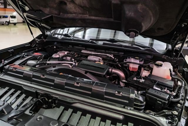 Used 2022 GMC Sierra 3500 Denali w/ Denali Black Diamond Edition image 45