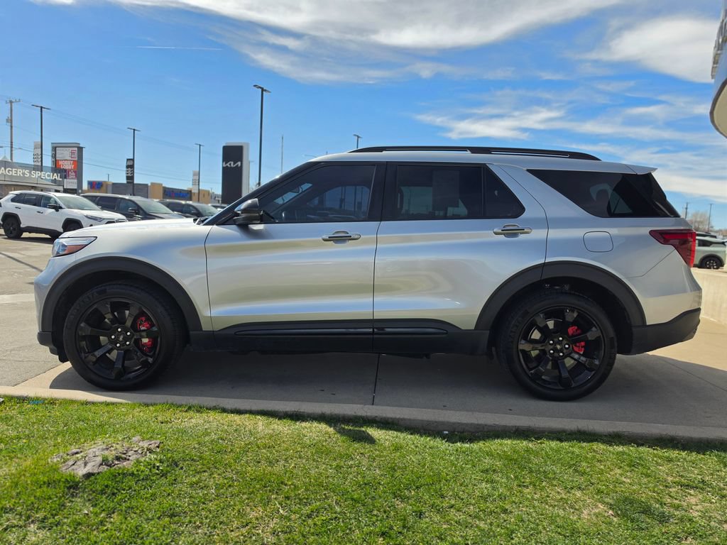 Used 2023 Ford Explorer ST w/ Equipment Group 401A AWD/4WD image 8