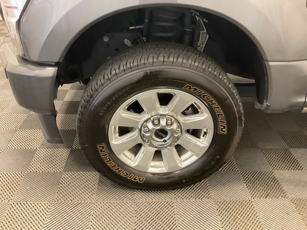 Used 2022 Ford F350 Platinum AWD/4WD image 16