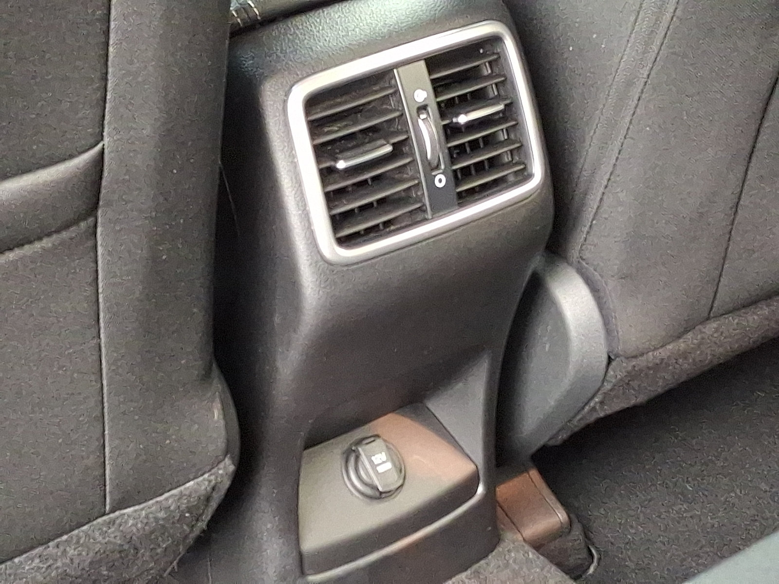 Used 2020 Kia Sportage LX AWD/4WD image 25