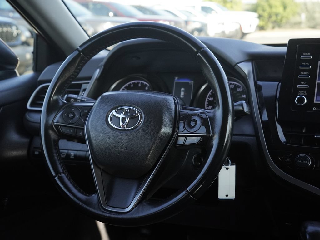 Used 2023 Toyota Camry SE FWD image 28