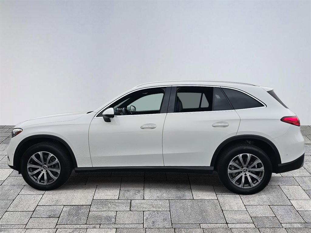 Certified 2024 Mercedes-Benz GLC 300 4MATIC image 4