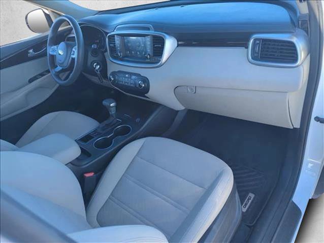 Used 2019 Kia Sorento LX image 30
