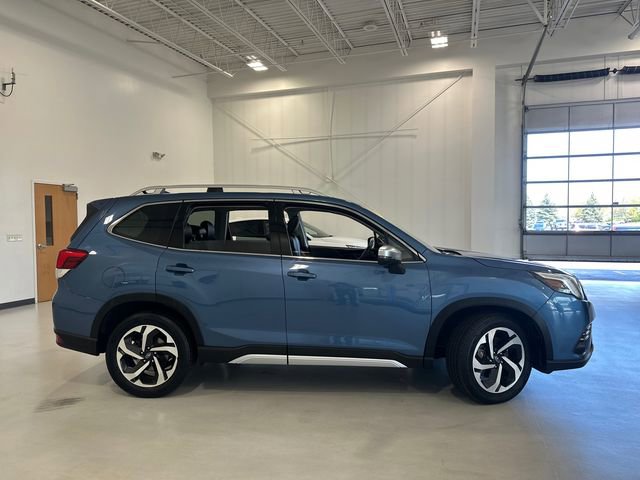 Used 2022 Subaru Forester Touring w/ Popular Package #2 AWD/4WD image 5