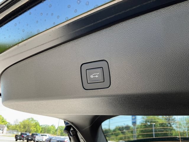 New 2026 Buick Encore GX Sport Touring w/ Advanced Technology Package FWD image 17