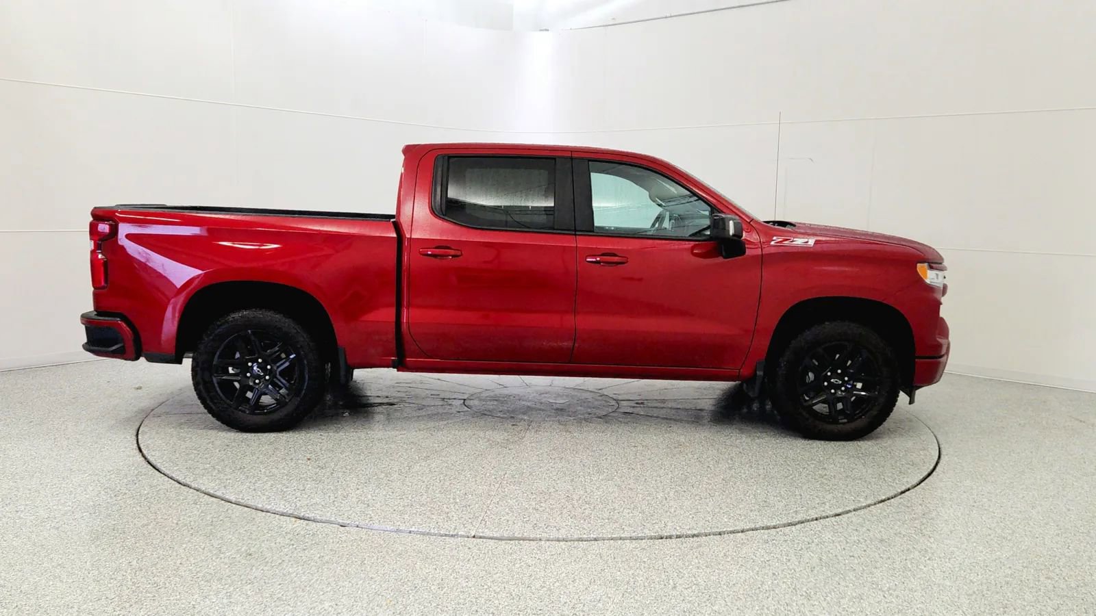 Used 2024 Chevrolet Silverado 1500 RST image 8