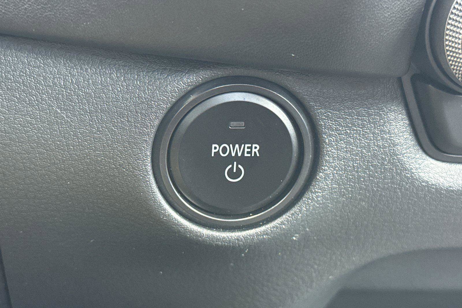 Certified 2025 MAZDA CX-50 AWD 2.5 Hybrid w/ Weather Package image 22