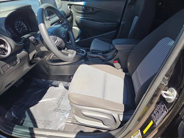 Used 2022 Hyundai Kona SE FWD image 15